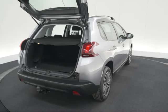 Peugeot 2008 (2018) thumbnail 47
