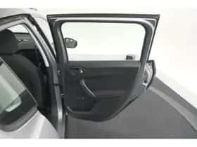 Peugeot 2008 (2018) thumbnail 49