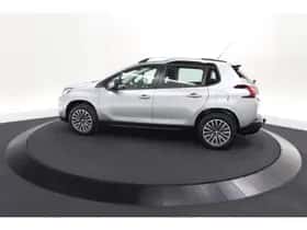 Peugeot 2008 (2018) thumbnail 53