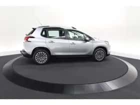 Peugeot 2008 (2018) thumbnail 8