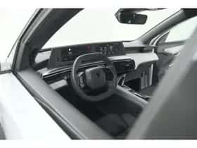 Peugeot 3008 (2025) thumbnail 2