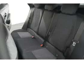 Peugeot 3008 (2025) thumbnail 25