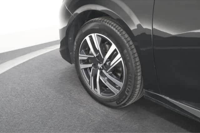 Peugeot 208 (2022) thumbnail 15