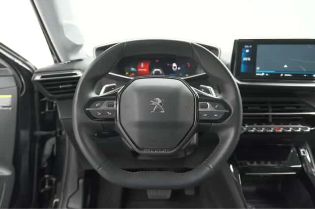 Peugeot 208 (2022) thumbnail 25