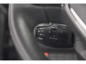 Peugeot 208 (2022) thumbnail 4