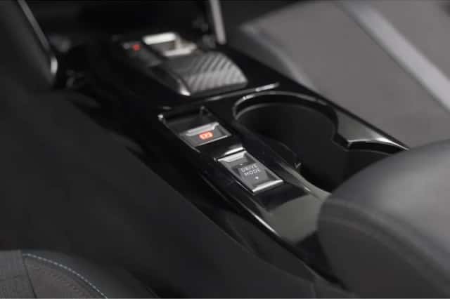 Peugeot 208 (2022) thumbnail 35