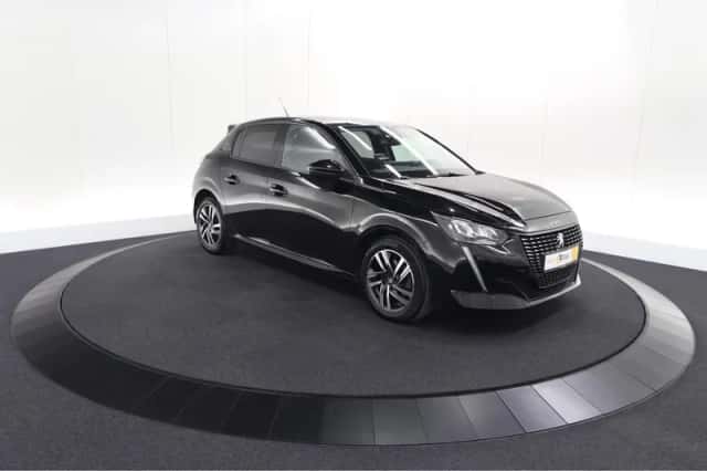 Peugeot 208 (2022) thumbnail 6