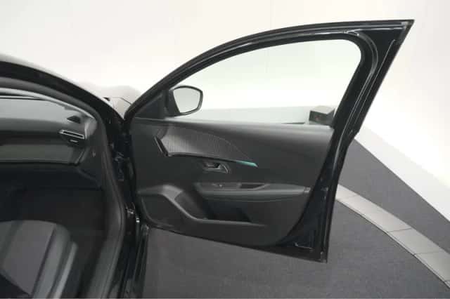 Peugeot 208 (2022) thumbnail 56