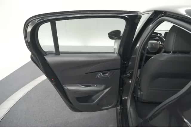 Peugeot 208 (2022) thumbnail 57
