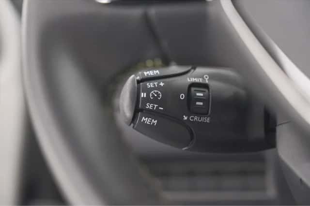 Peugeot e-208 (2025) thumbnail 33