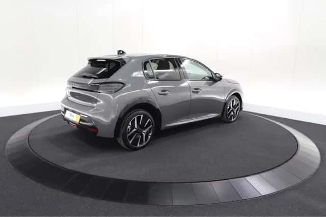 Peugeot e-208 (2025) thumbnail 5