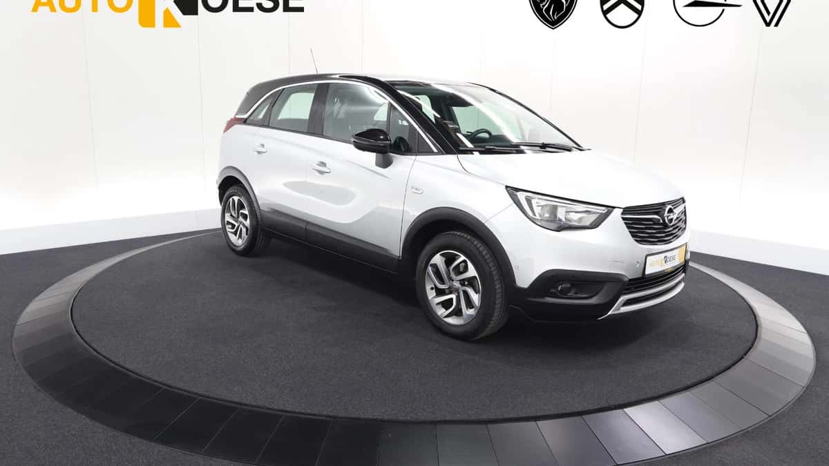 Opel Crossland X (2018) — foto 1
