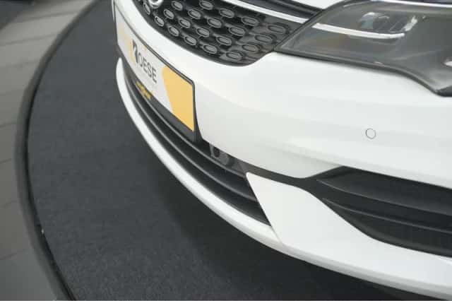 Opel Astra (2022) thumbnail 14