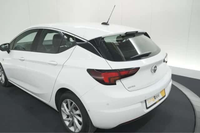 Opel Astra (2022) thumbnail 19