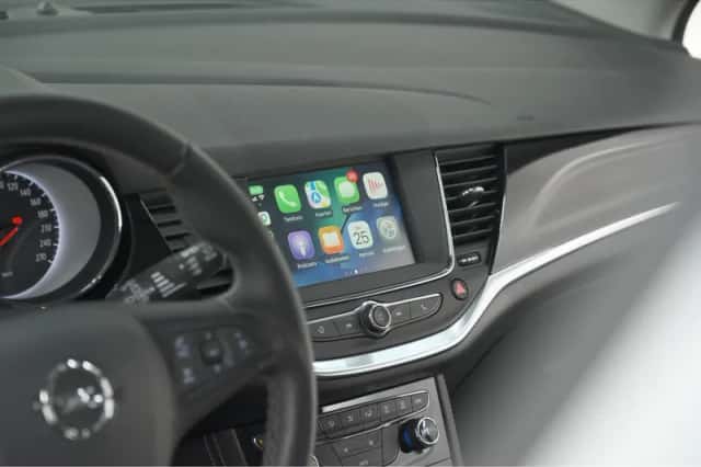 Opel Astra (2022) thumbnail 3