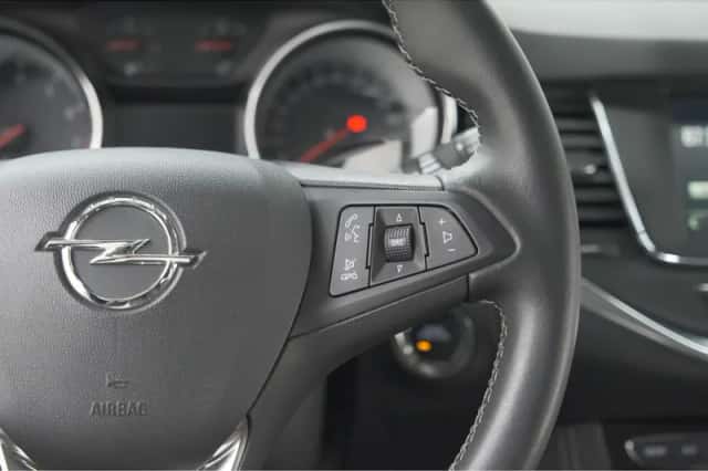 Opel Astra (2022) thumbnail 29