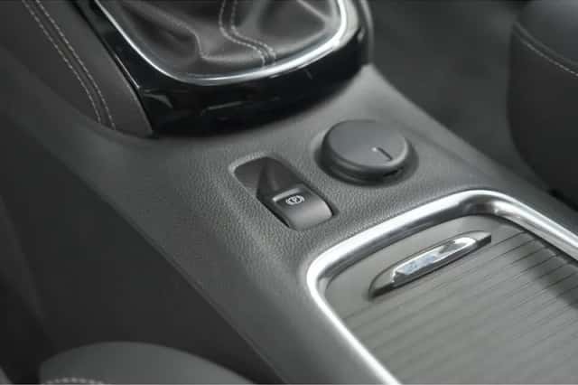Opel Astra (2022) thumbnail 36