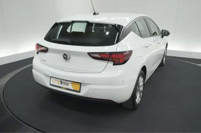 Opel Astra (2022) thumbnail 51