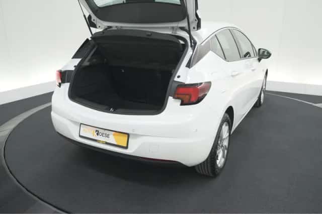 Opel Astra (2022) thumbnail 52