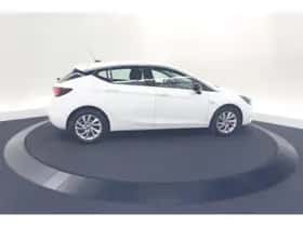 Opel Astra (2022) thumbnail 8