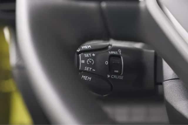 Peugeot 208 (2025) thumbnail 38