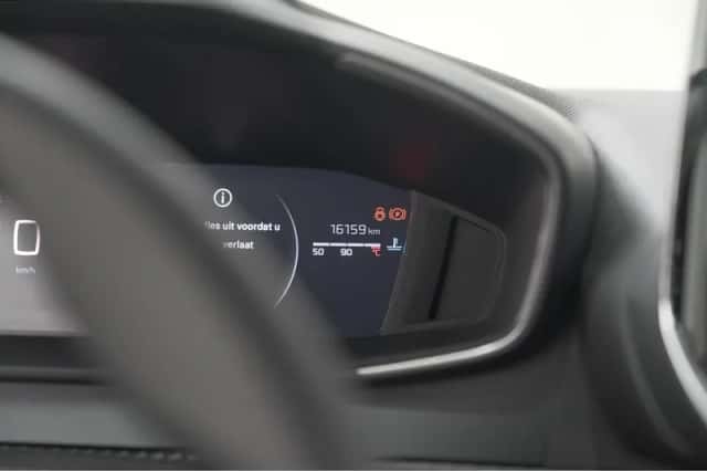Peugeot 208 (2025) thumbnail 41