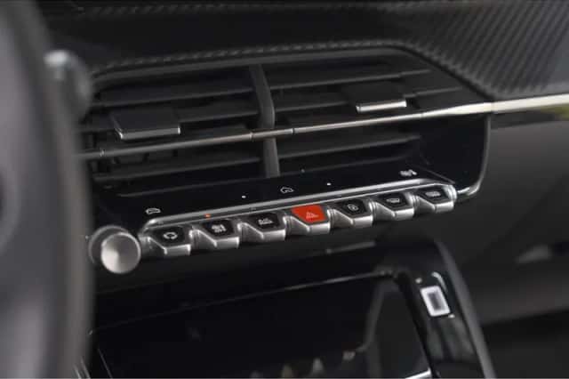 Peugeot 208 (2025) thumbnail 45