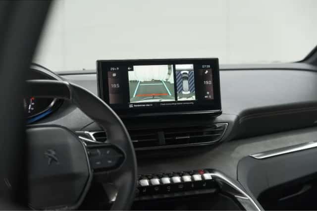 Peugeot 5008 (2022) thumbnail 15