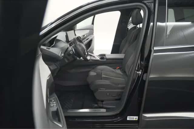 Peugeot 5008 (2022) thumbnail 29