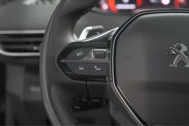 Peugeot 5008 (2022) thumbnail 36