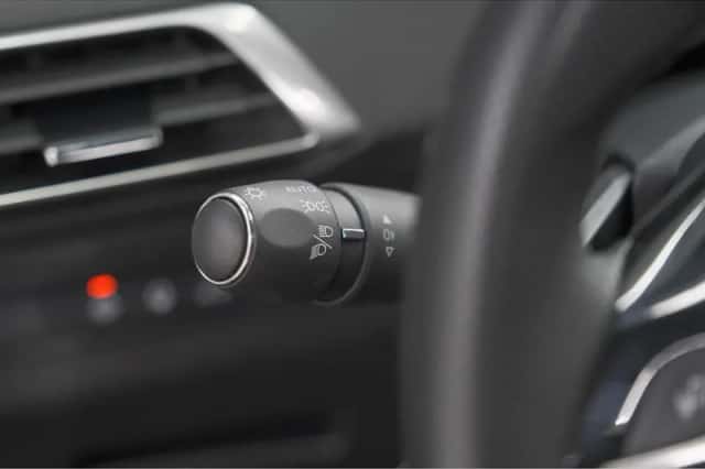 Peugeot 5008 (2022) thumbnail 40
