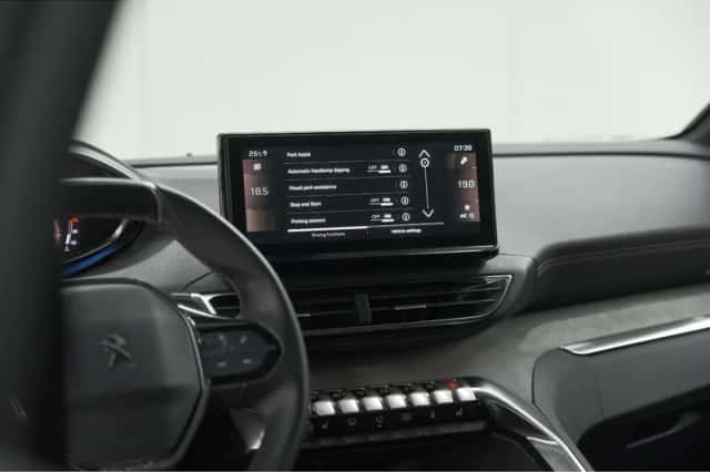 Peugeot 5008 (2022) thumbnail 62