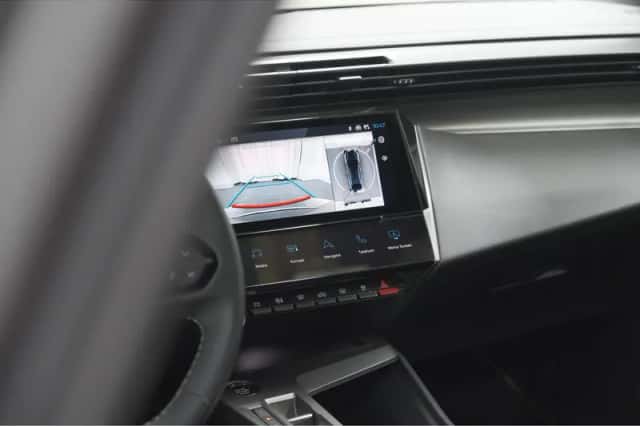 Peugeot 408 (2025) thumbnail 12