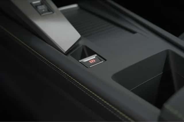 Peugeot 408 (2025) thumbnail 41