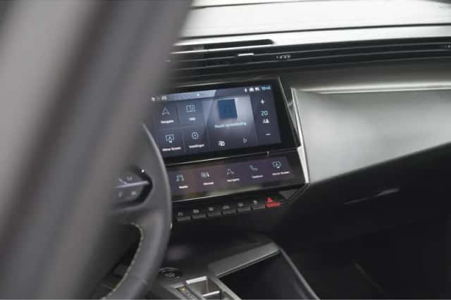 Peugeot 408 (2025) thumbnail 45