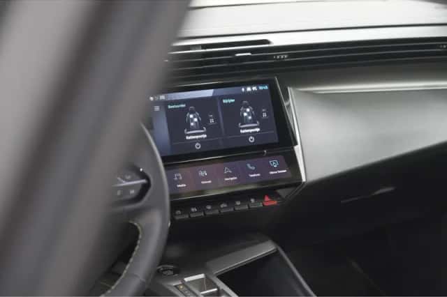 Peugeot 408 (2025) thumbnail 48