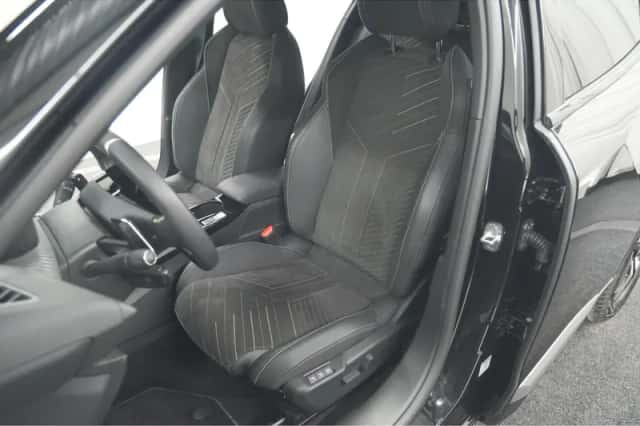 Peugeot 2008 (2024) thumbnail 28