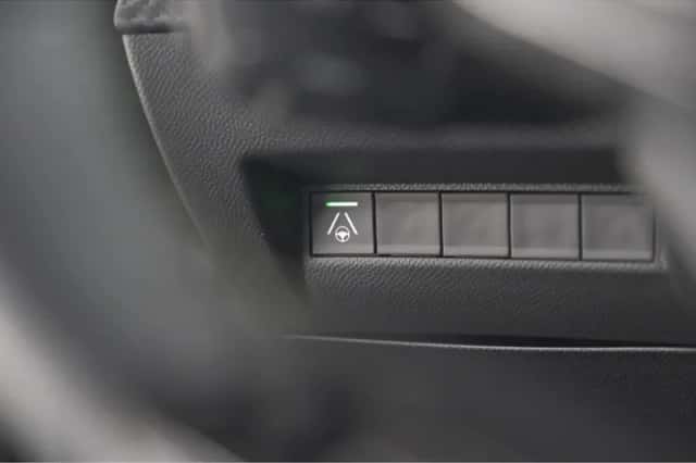 Peugeot 2008 (2024) thumbnail 42