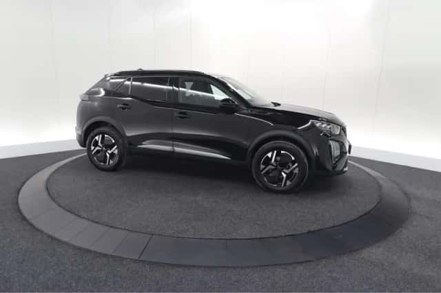 Peugeot 2008 (2024) thumbnail 8