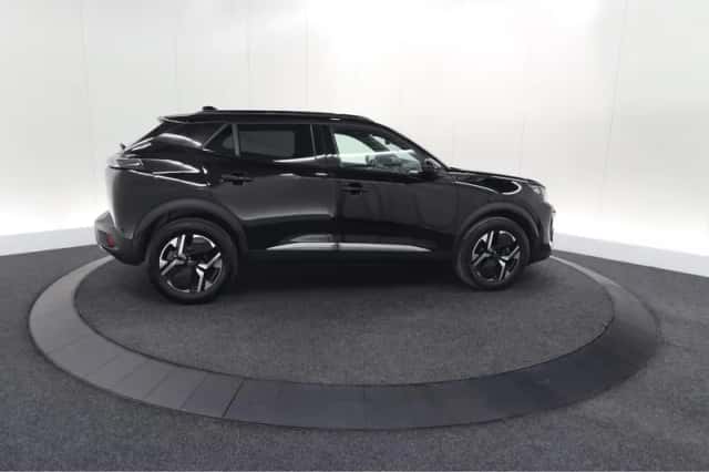 Peugeot 2008 (2024) thumbnail 9