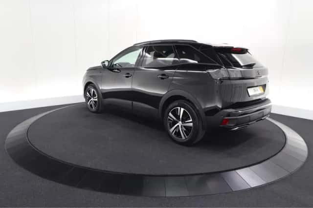 Peugeot 3008 (2023) thumbnail 11