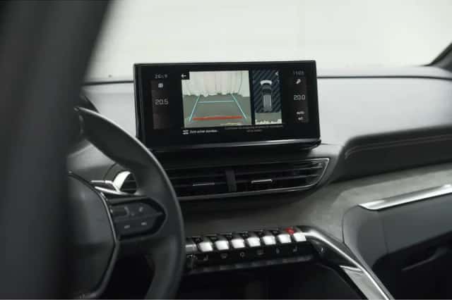 Peugeot 3008 (2023) thumbnail 12