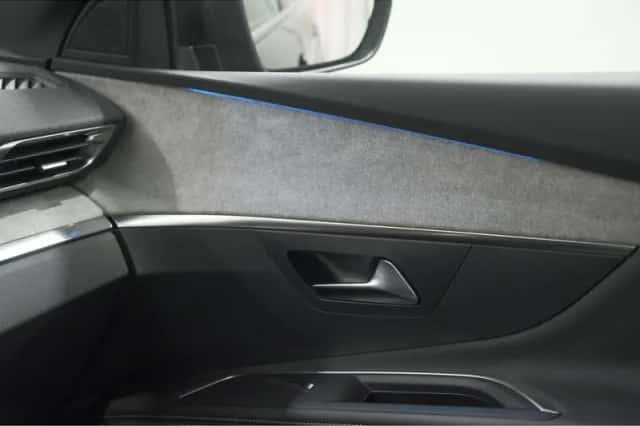 Peugeot 3008 (2023) thumbnail 46