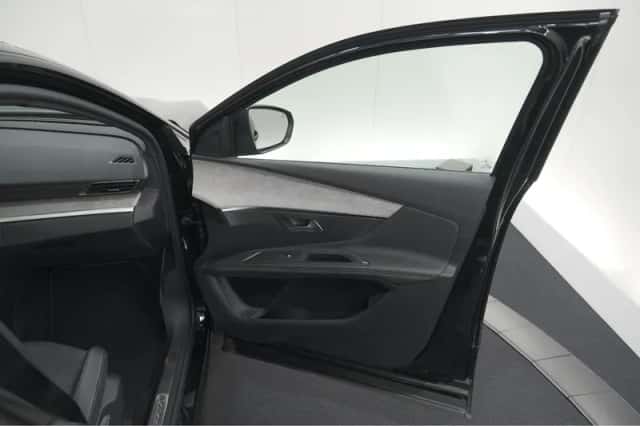 Peugeot 3008 (2023) thumbnail 62