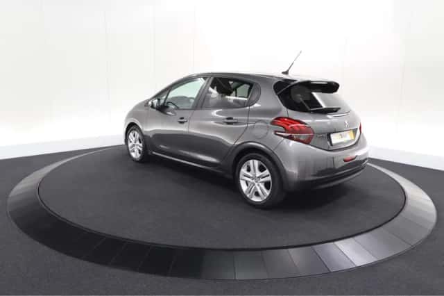 Peugeot 208 (2019) thumbnail 11
