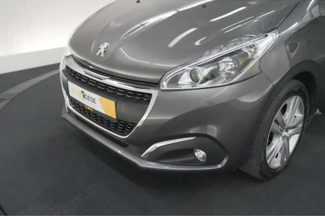 Peugeot 208 (2019) thumbnail 13