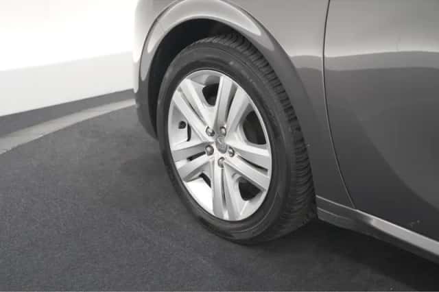Peugeot 208 (2019) thumbnail 15