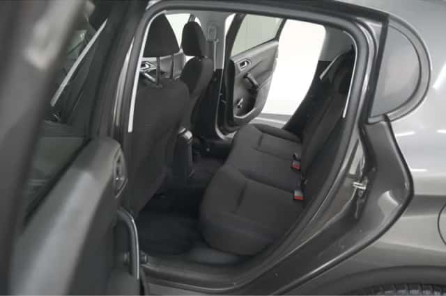 Peugeot 208 (2019) thumbnail 22