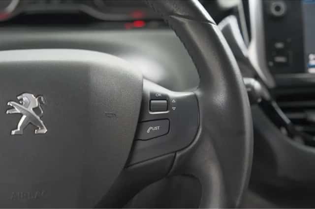 Peugeot 208 (2019) thumbnail 26