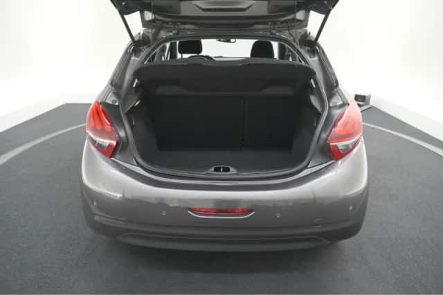 Peugeot 208 (2019) thumbnail 48